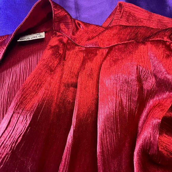 πVintage 90s Wine Red Plus Size Satin Blouse with Fitted End - Picture 11 of 13